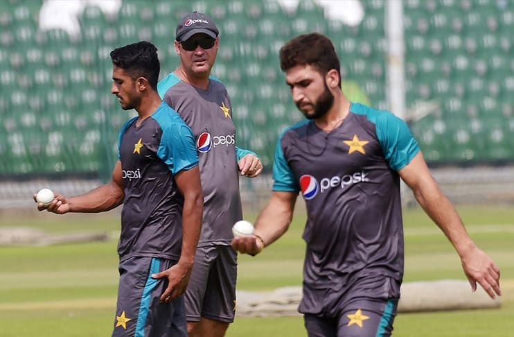 Pakistan pacer announces retirement from international cricket
