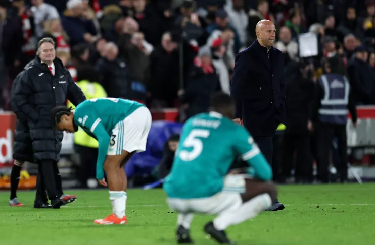 Liverpool suffer fourth consecutive Premier League defeat at Brentford