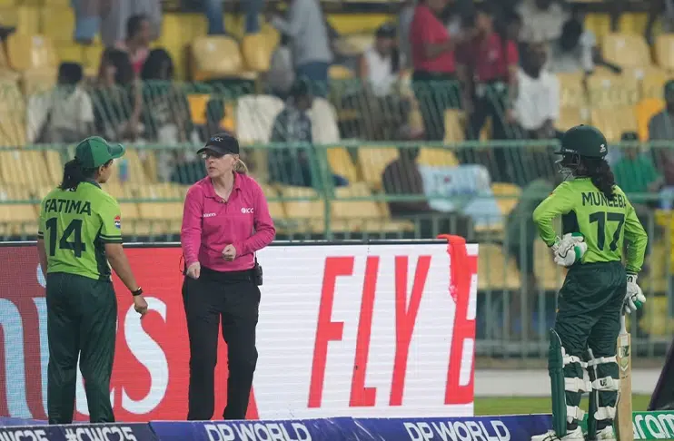 Muneeba Ali's run out sparks controversy in India-Pakistan World Cup clash