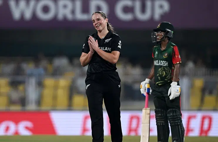 Devine, Halliday hand New Zealand first win at Women's World Cup