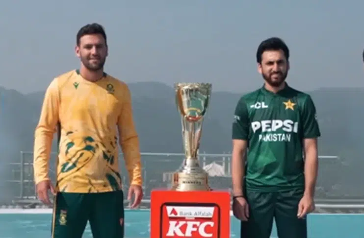 WATCH: Pakistan-South Africa T20I series trophy unveiled