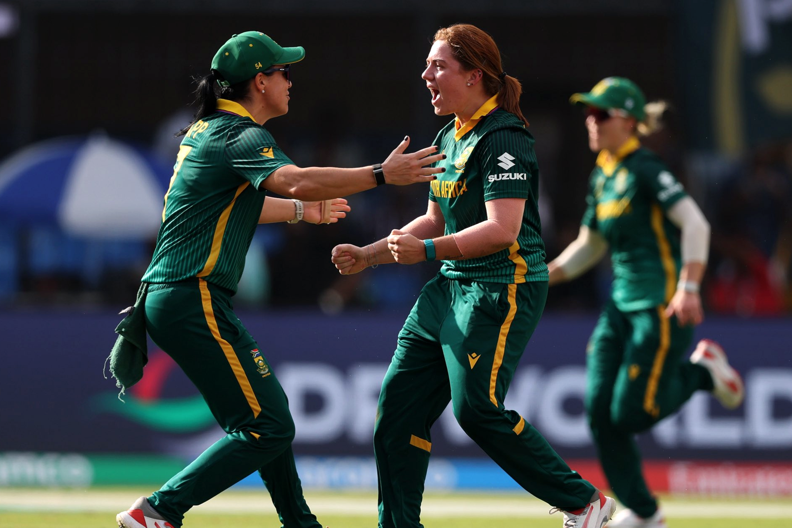 Clinical South Africa outplay New Zealand in Women's World Cup clash