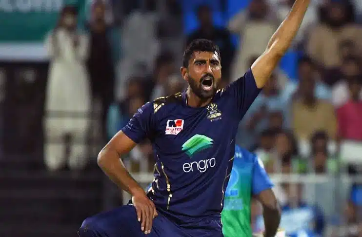 Pakistan's Mohammad Irfan Jr suspended for ball tampering in Australia