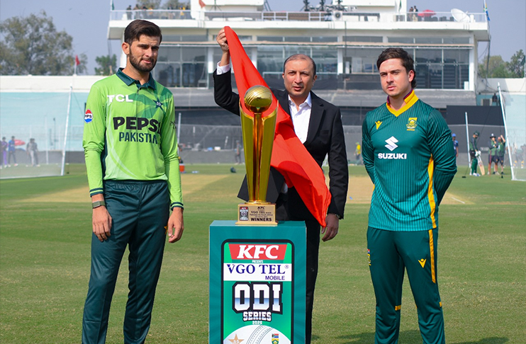 Pakistan-South Africa ODI series trophy unveiled