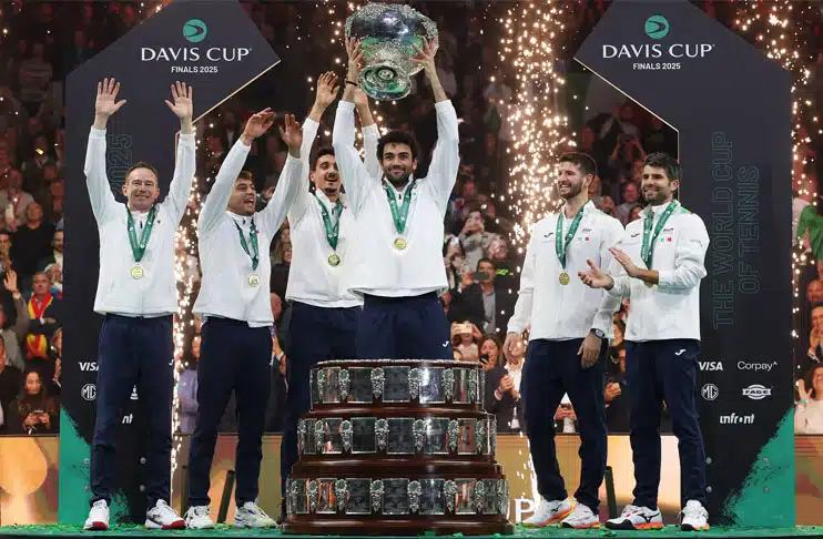 Sinner-less Italy see off Spain to complete Davis Cup hat-trick