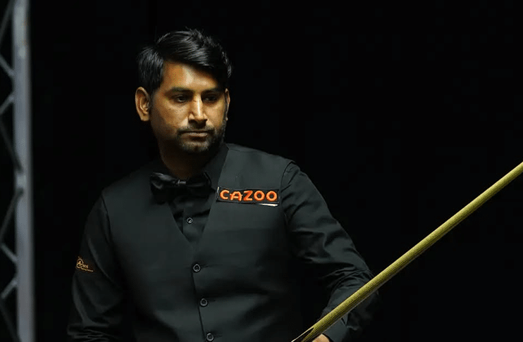 Asjad Iqbal shocks India's Advani to reach Snooker World Cup semis