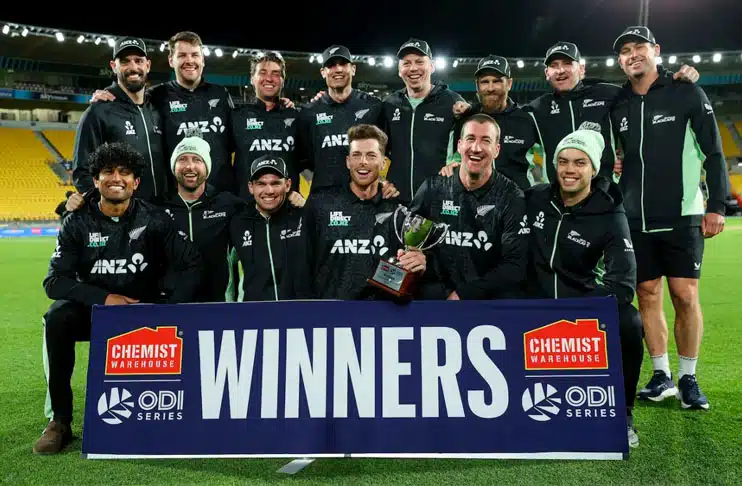 New Zealand outclass England to seal ODI series sweep