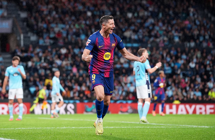 Robert Lewandowski hat-trick helps Barcelona punish Celta Vigo