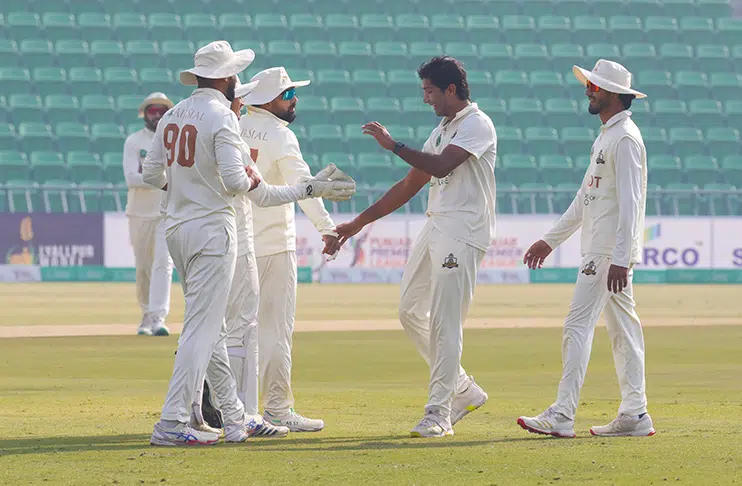 QEAT Final: Arshad hits ton to set Sialkot massive target