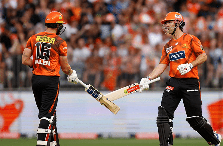 Marsh stars as Scorchers crush Sixers to lift record BBL title