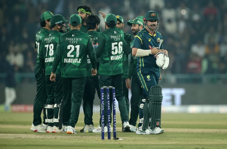 Pakistan crush Australia by 90 runs to seal T20I series