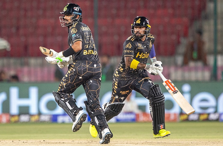 Peshawar Zalmi rewrite record books in PSL win over Karachi Kings