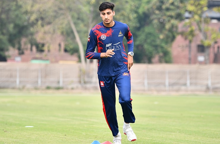 Karachi express Rizwanullah makes his mark on PSL platform