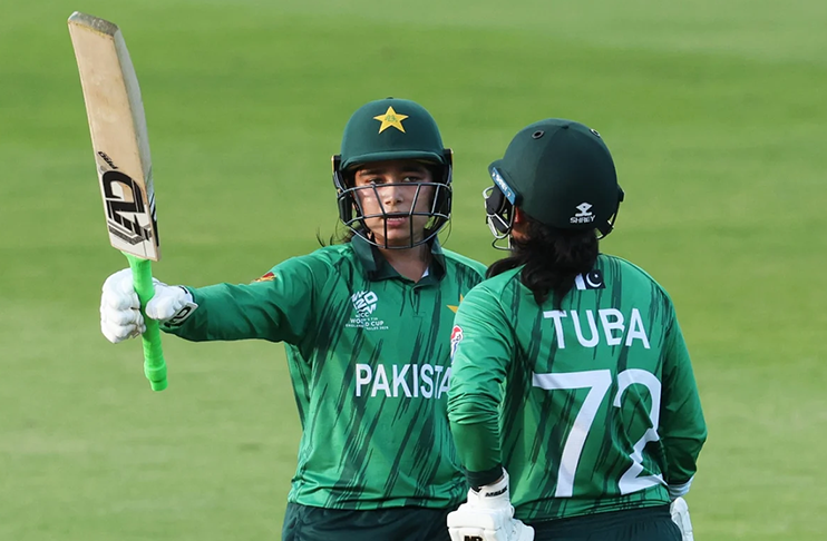 Women’s T20 World Cup: Fatima Sana heroics in vain as South Africa edge Pakistan