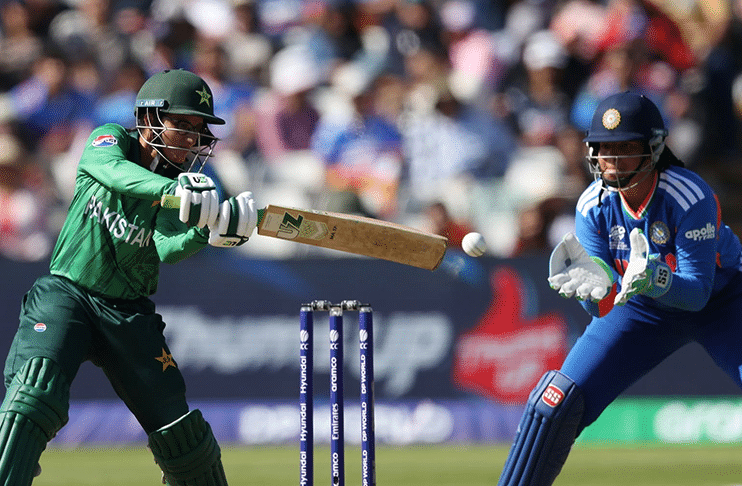 India sink Pakistan in Women's World Cup 2026 clash
