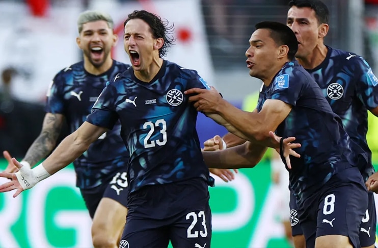 Paraguay keep World Cup hopes alive with win over Turkey
