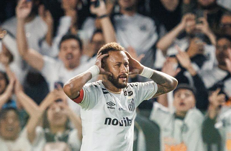 Neymar responds to critics with poker celebration on Santos return