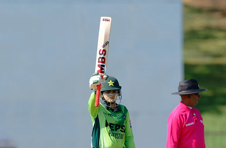 Gull Feroza stars as Pakistan beat Sri Lanka in ODI series opener
