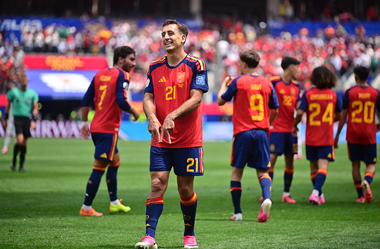 Spain rout Austria to reach FIFA World Cup last 16