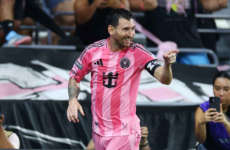 Lionel Messi scores twice for Inter Miami to set Leagues Cup record