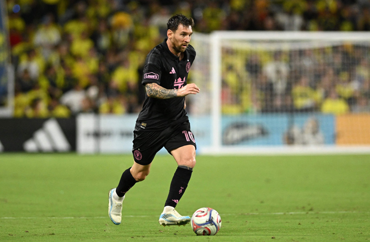 Messi scores first goal since father's death in Miami draw