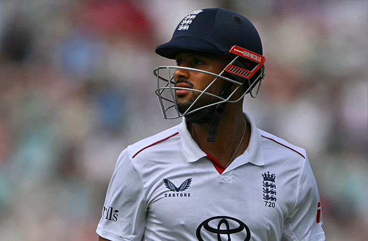 Emilio Gay adds to England's injury woes ahead of Pakistan series