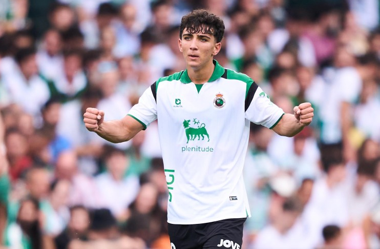 Real Madrid snap up Racing midfielder Sergio Martinez