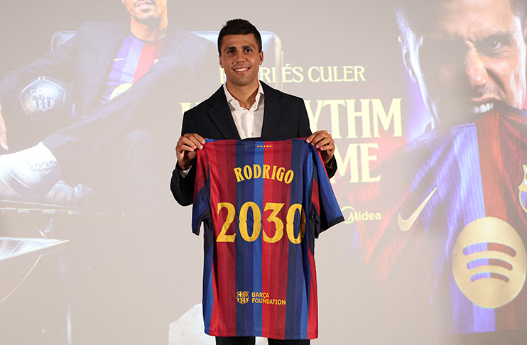 Rodri completes move to Barcelona from Manchester City